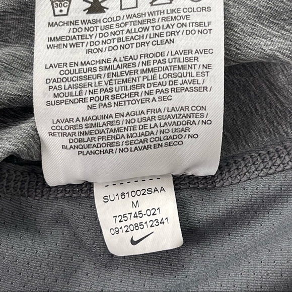 Nike Pro Woman’s Dri Fit Gray Workojt Tee shirt size M - Picture 4 of 9